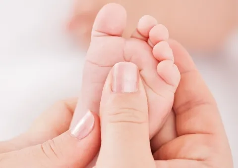 Réflexologie et Accompagnement Bébé, Enfant, Adolescent Reflexologie Accompagnement BebeEnfantAdolescent 3